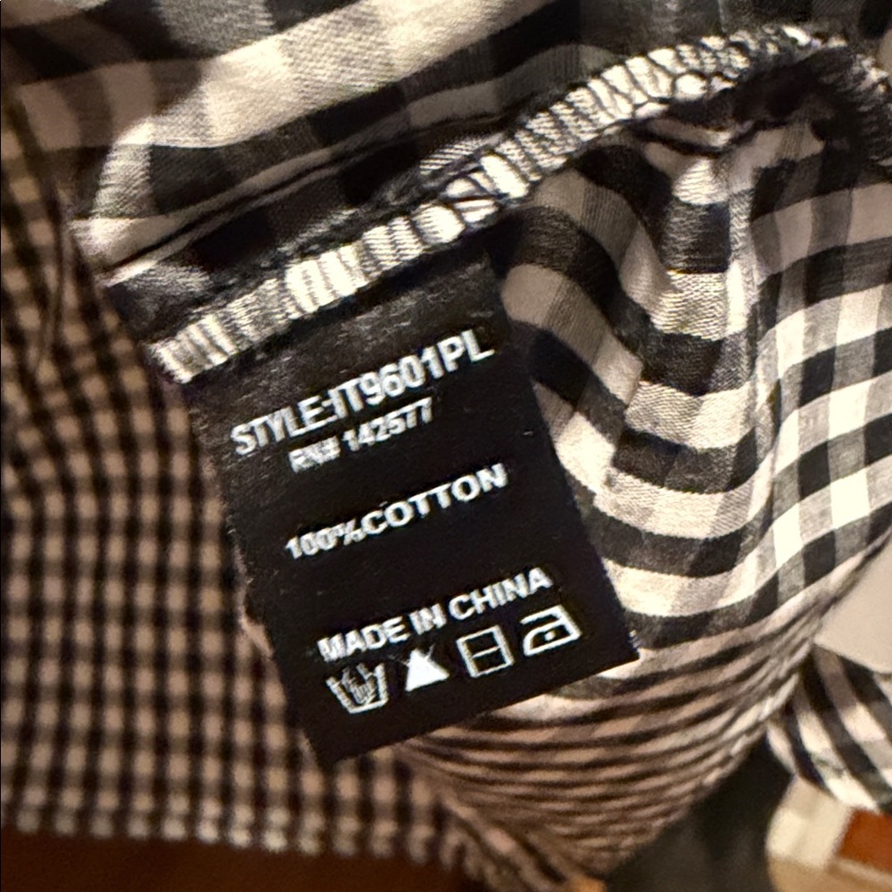 Iris Basic Black & White Gingham Off-Shoulder Top… - image 6